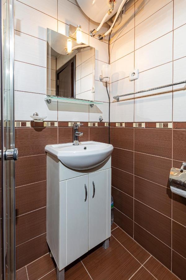 1Bd Apartment In A Calm Area Near The Centre By Flat Mаnager Plovdiv Extérieur photo
